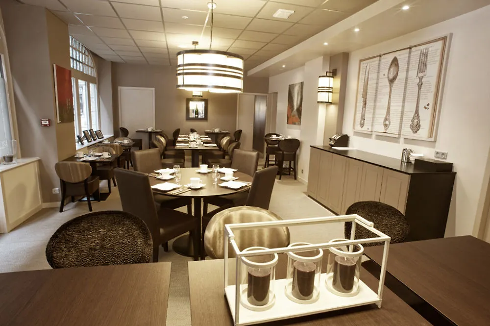 La Maison Des Armateurs Saint-Malo 4*,