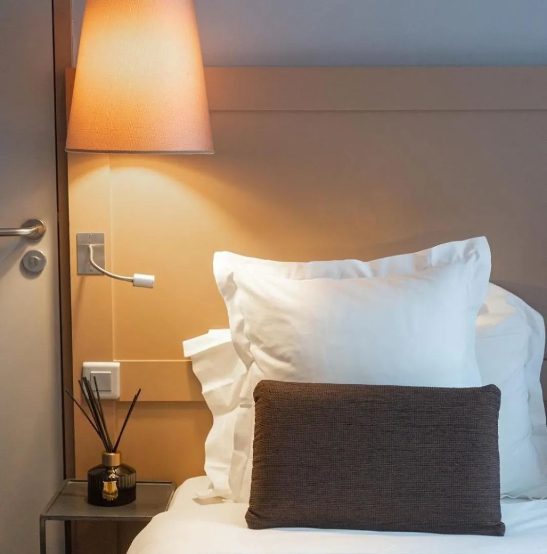 La Maison des Armateurs Saint-Malo 4*,